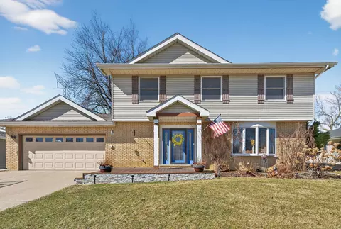2117 Leness Ln, Crest Hill, IL 60403