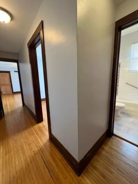 Entry Way - 532 South St, Elgin, IL 60123 photo 1 of 3