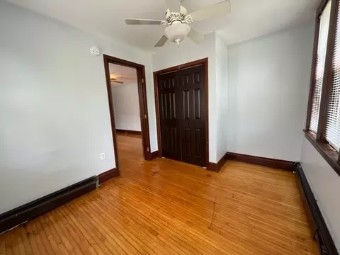 Bedroom - 532 South St, Elgin, IL 60123 photo 4 of 9