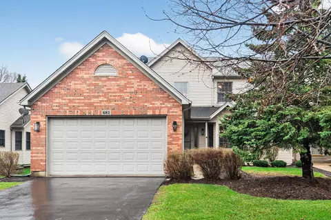 681 Hampshire Dr, Hampshire, IL 60140