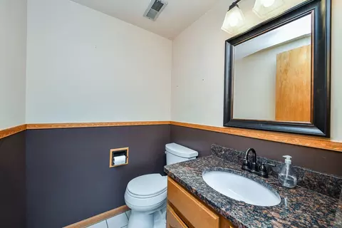 Bath - 671 Coral Ave, Bartlett, IL 60103 photo 1 of 3