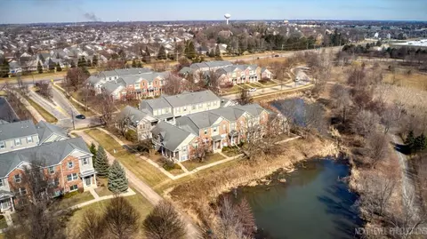 View/Area - 1015 Reserve Dr, Elgin, IL 60124 photo 2 of 4