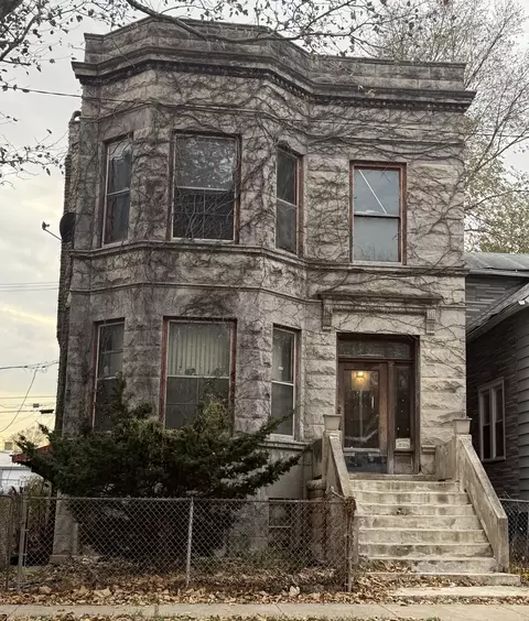 7408 S Maryland Ave, Chicago, IL 60619