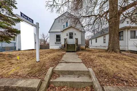 914 Jasper St, Joliet, IL 60436