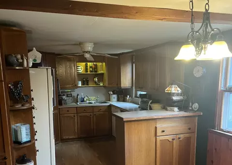 Kitchen - 5 S661 Wright St, Naperville, IL 60563 photo 1 of 1