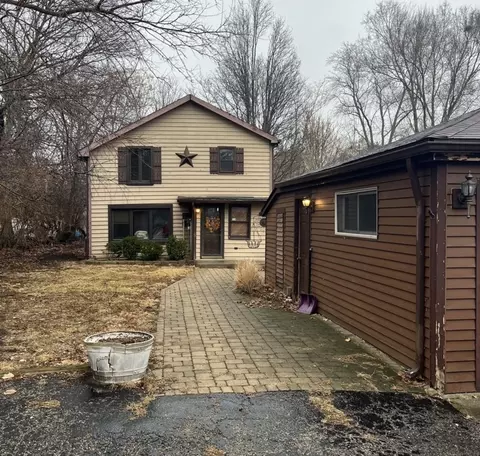 5 S661 Wright St, Naperville, IL 60563