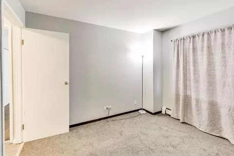 Bedroom - 121 Gregory St #7, Aurora, IL 60504 photo 5 of 6