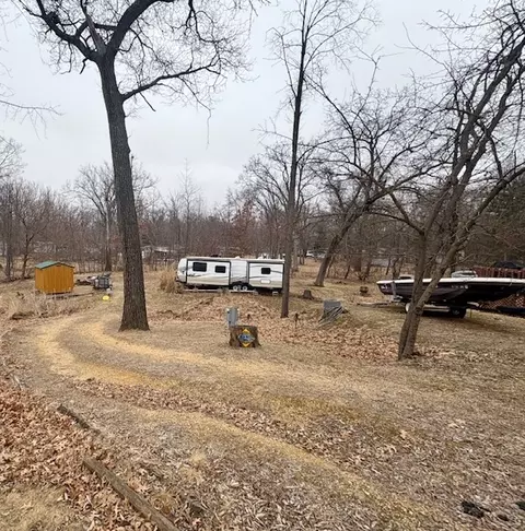 2 266267 Woodhaven, Sublette, IL 61367