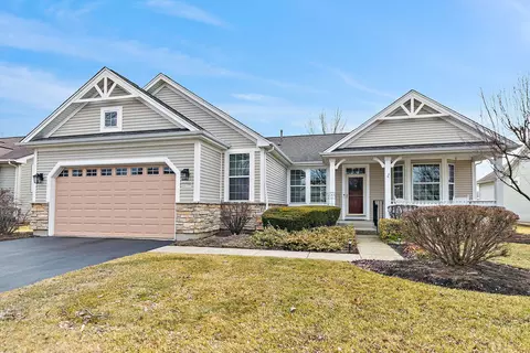 11798 Wildrose Dr, Huntley, IL 60142