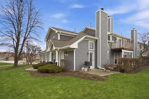 Exterior - 259 Millers Xing, Itasca, IL 60143 photo 2 of 3