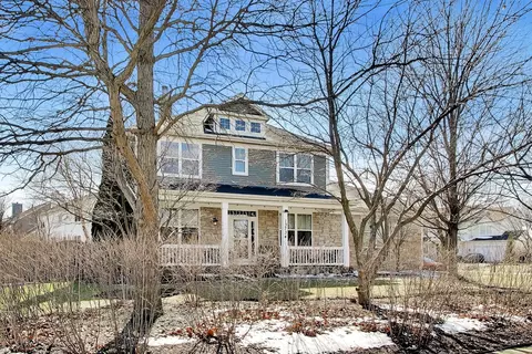 Exterior - 13734 Meadow Ln, Plainfield, IL 60544 photo 2 of 9