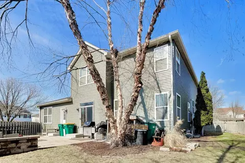 Exterior - 13734 Meadow Ln, Plainfield, IL 60544 photo 5 of 9