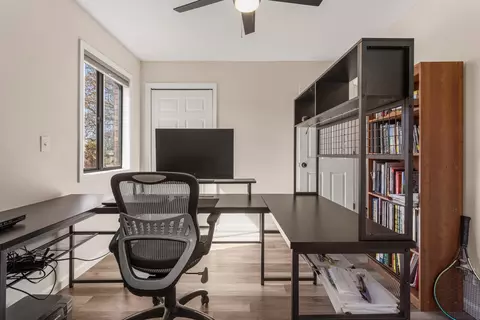 2317 Brookshire Dr E, Champaign, IL 61821 photo 25