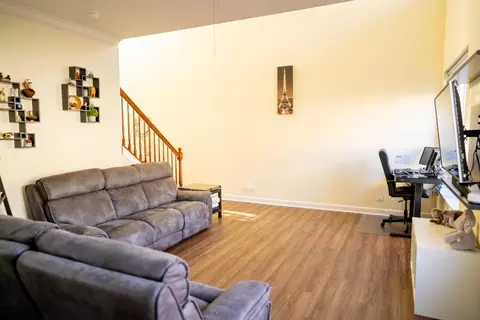 Living - 2406 Sunshine Ln, Aurora, IL 60503 photo 2 of 3
