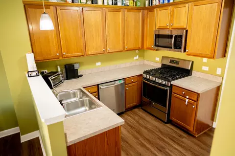 Kitchen - 2406 Sunshine Ln, Aurora, IL 60503 photo 1 of 2