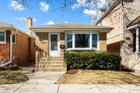 6520 N Oshkosh Ave, Chicago, IL 60631