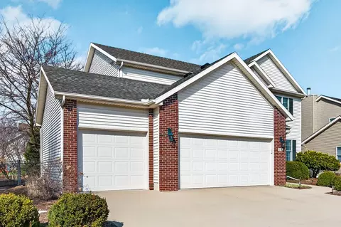 Exterior - 2968 Wolf Creek Ln, Normal, IL 61761 photo 3 of 7