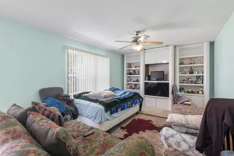 Bedroom - 1401 Lasser Dr, Plainfield, IL 60586 photo 1 of 6