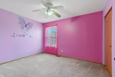 Bedroom - 1401 Lasser Dr, Plainfield, IL 60586 photo 3 of 6