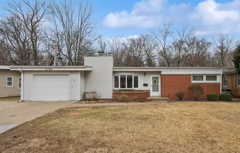 Exterior - 3104 15th St A St, Moline, IL 61265 photo 4 of 6