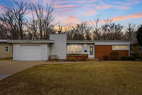 3104 15th St A St, Moline, IL 61265