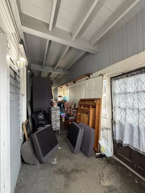 Exterior - 743 Bangs St, Aurora, IL 60505 photo 9 of 15