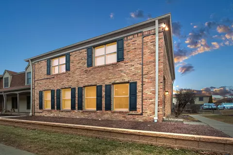 Exterior - 1776 Bristol Walk, Hoffman Estates, IL 60169 photo 3 of 3
