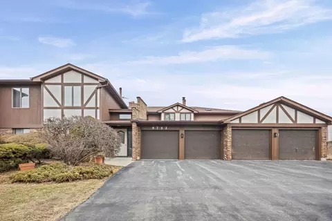 Exterior - 9752 Mill Dr E #E2, Palos Park, IL 60464 photo 4 of 4