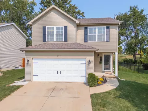 Exterior - 320 Basswood Ln, Normal, IL 61761 photo 10 of 12
