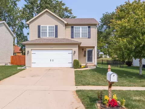 320 Basswood Ln, Normal, IL 61761