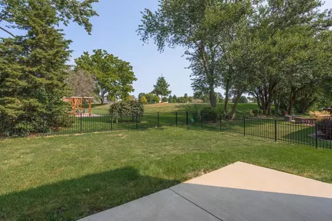 Exterior - 320 Basswood Ln, Normal, IL 61761 photo 4 of 12