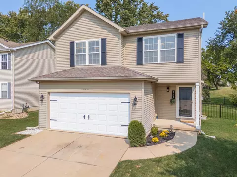 Exterior - 320 Basswood Ln, Normal, IL 61761 photo 11 of 12