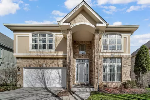 9229 Natchez Ave, Morton Grove, IL 60053