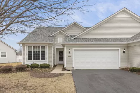 1529 Countryside Dr, Shorewood, IL 60404