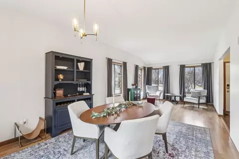 Dining - 43 Creekside Cir, Elgin, IL 60123 photo 1 of 3