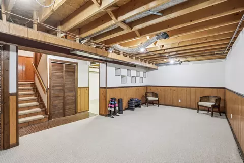 Other - 43 Creekside Cir, Elgin, IL 60123 photo 4 of 8