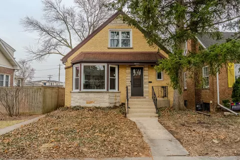 6015 Crain St, Morton Grove, IL 60053