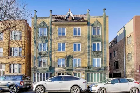1636 W Melrose St #101, Chicago, IL 60657