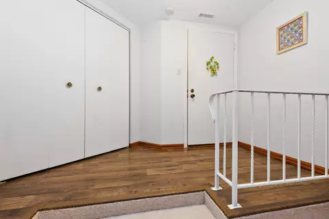 Entry Way - 12912 Mill Dr E #E2, Palos Park, IL 60464 photo 2 of 2