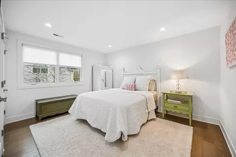 Bedroom - Undisclosed, Glencoe, IL 60022 photo 3 of 4
