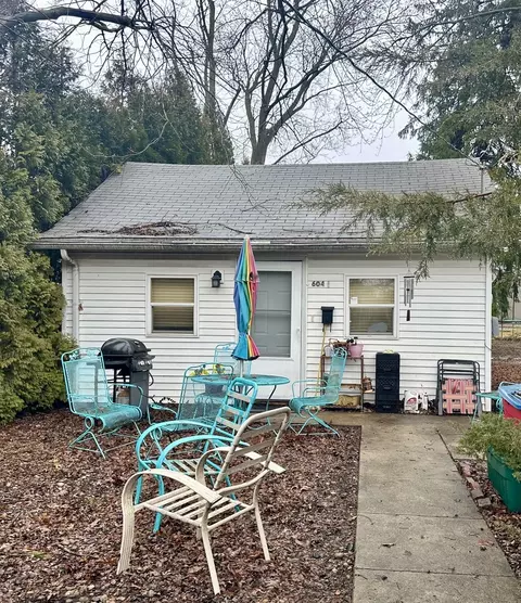 604 E Houghton St, Tuscola, IL 61953