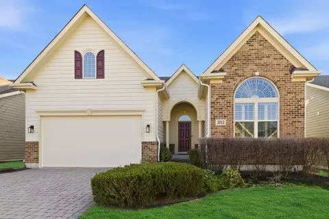 3813 Ridge Pointe Dr, Geneva, IL 60134