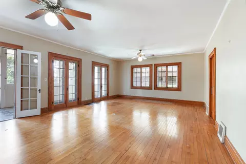 Living - 23780 N Hess Dr, Cary, IL 60013 photo 3 of 4