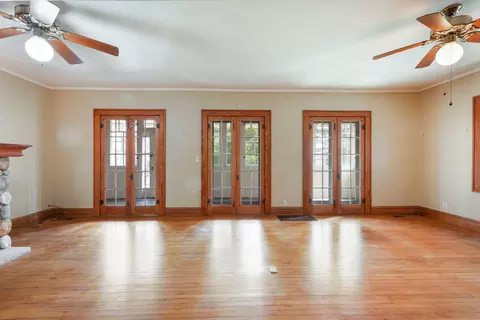 Living - 23780 N Hess Dr, Cary, IL 60013 photo 4 of 4