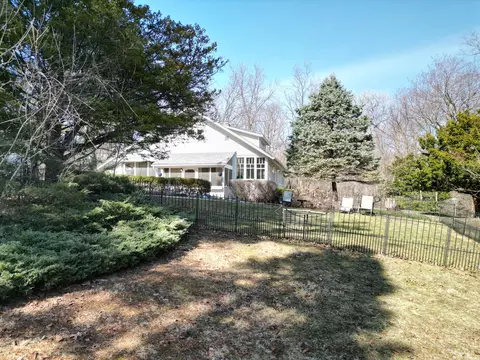 Exterior - 23780 N Hess Dr, Cary, IL 60013 photo 14 of 16