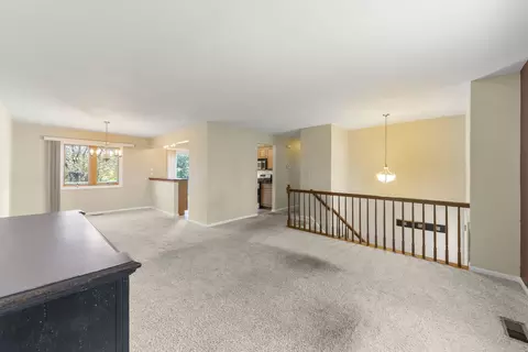 Living - Undisclosed, Bartlett, IL 60103 photo 2 of 5