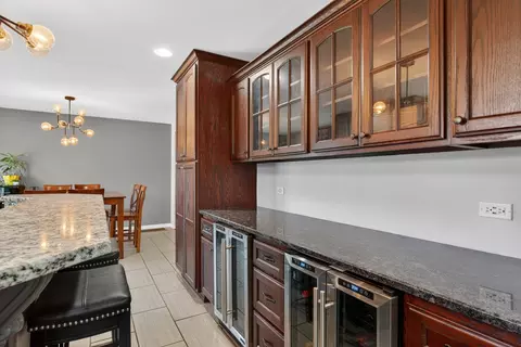 Kitchen - 6395 Pine Bluff Rd, Morris, IL 60450 photo 8 of 9