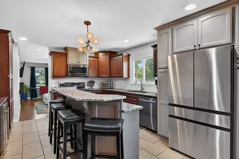 Kitchen - 6395 Pine Bluff Rd, Morris, IL 60450 photo 9 of 9