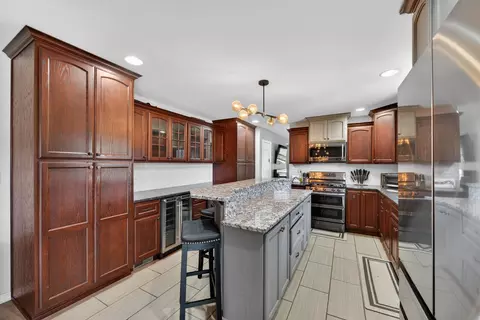 Kitchen - 6395 Pine Bluff Rd, Morris, IL 60450 photo 3 of 9