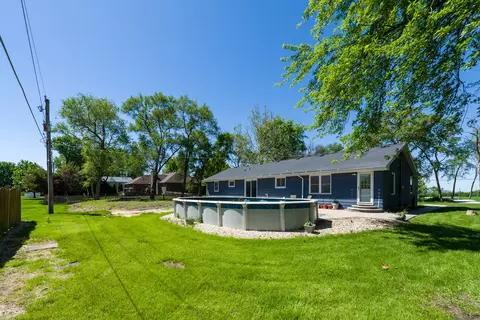 Exterior - 6395 Pine Bluff Rd, Morris, IL 60450 photo 3 of 4
